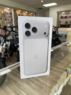 Apple iPhone 17 Pro Max Silver 256GB