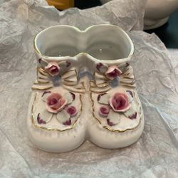 Adorable China Baby Shoe Vase