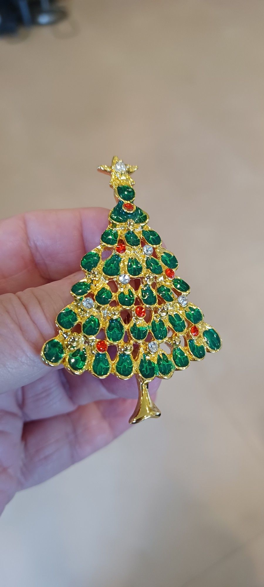 Brooch CHRISTMAS Tree with Rhinestones
