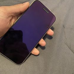 iPhone 15 (Unlocked)