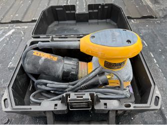 Dewalt D26441 Sander