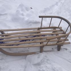 European Wooden Sleds With Removable Back, High Off The Ground 