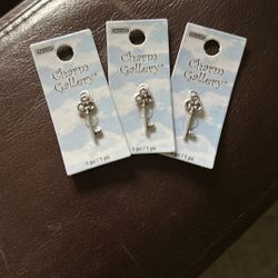 NEW Charm Gallery Silver Key Charms Set of 3