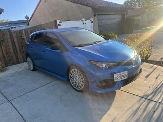2016 Scion iM