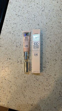 It CC Nude Glow SPF40 Nude Porcelain