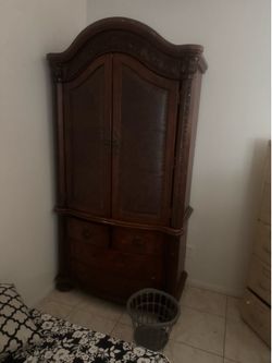 Armoire