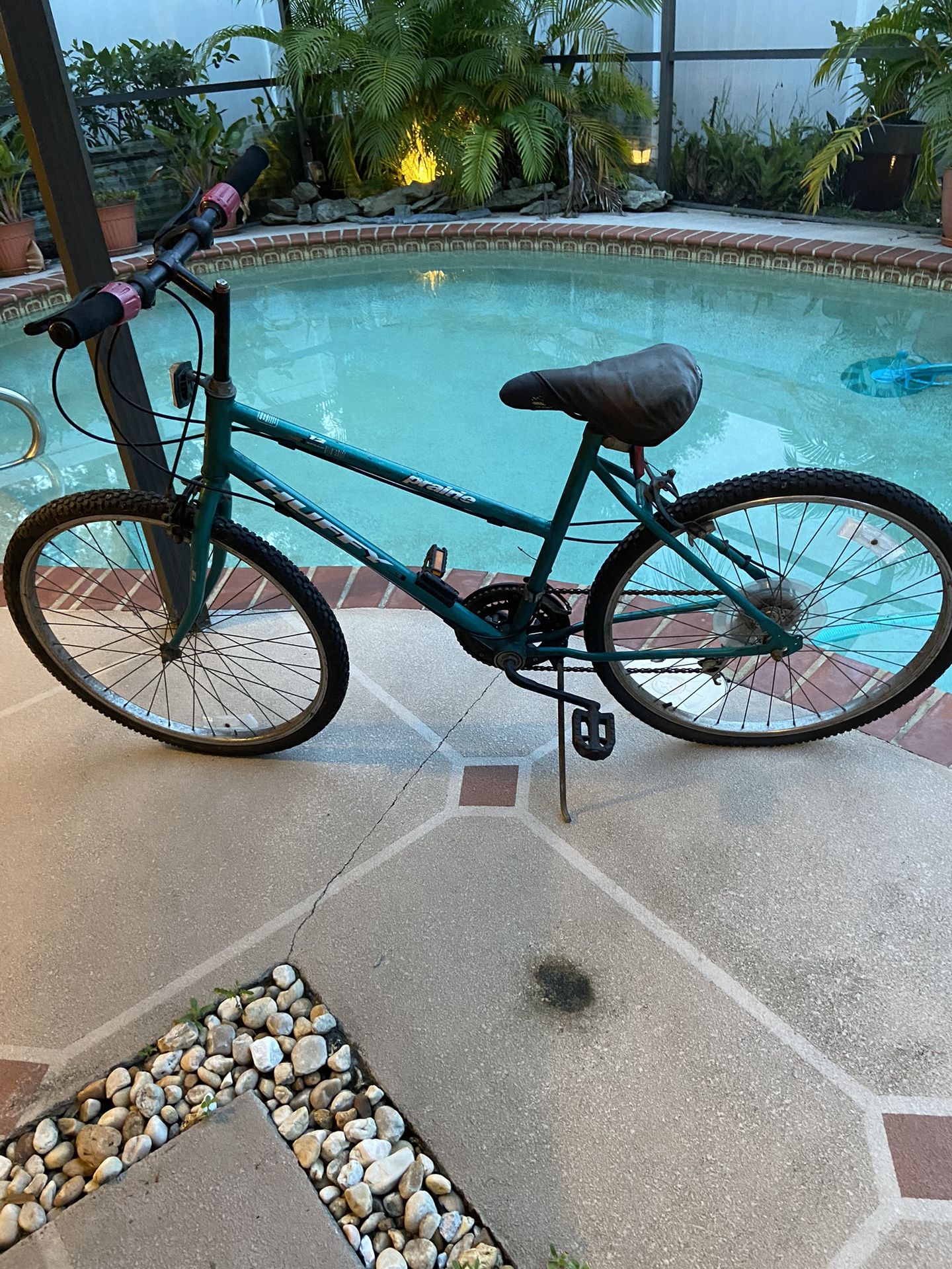 26 inch girls huffy bike 12 speed