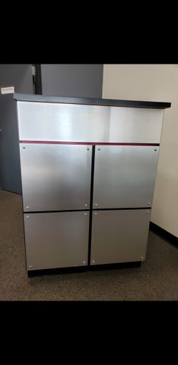 Office/Business Fixture/Desk