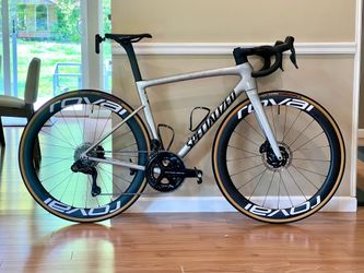 2026 Specialized Tarmac SL8 Size 54 Like New Price Firm