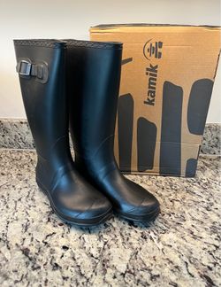 Kamik Rain Boots Size 7