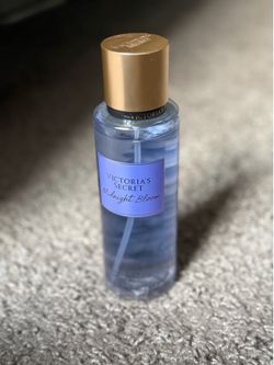 NEW/UNUSED Victoria’s Secret Midnight Bloom Fragrance Mist 250 mL