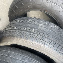 275-60-20 Used Good tires. $60 Installed 