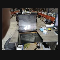 Rack Mount KVM Console