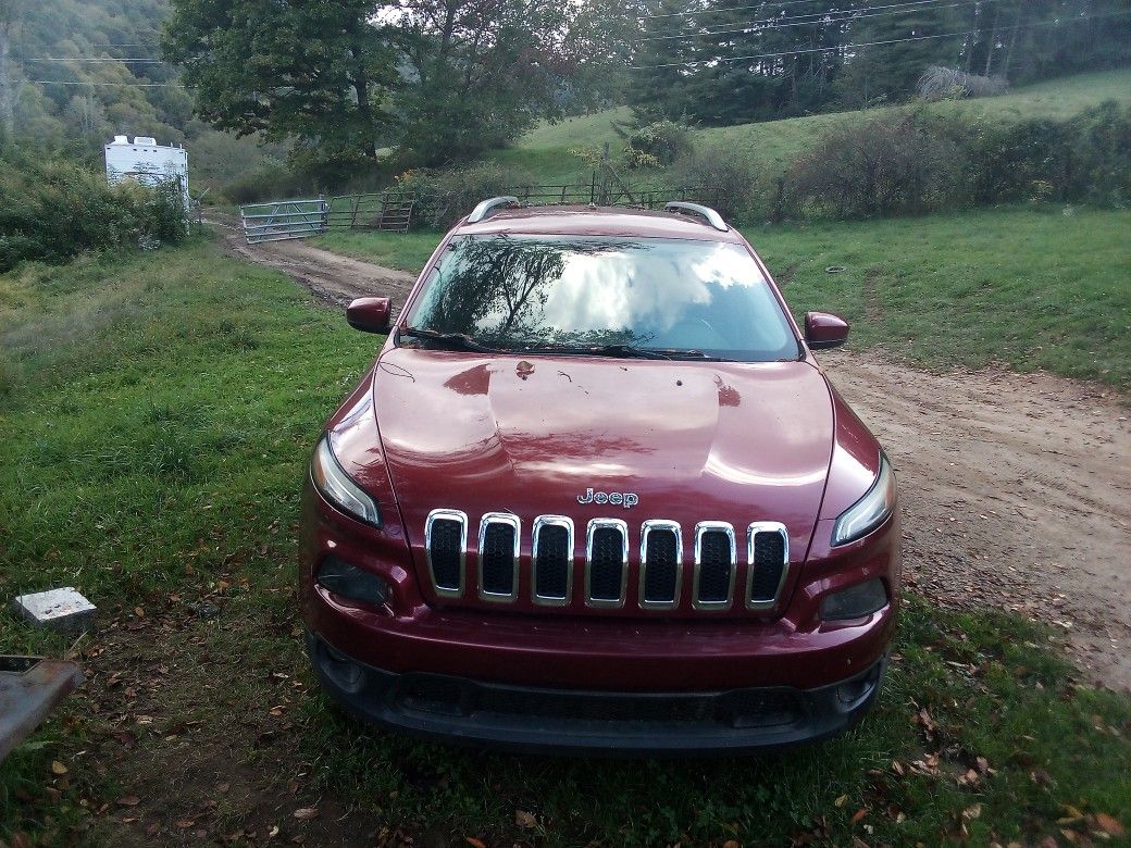 2016 Jeep Cherokee