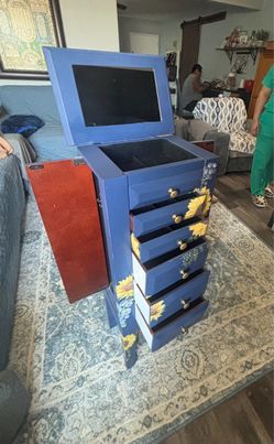 Dresser and Jewelry Armoire