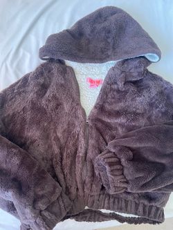 Brown fur zip up