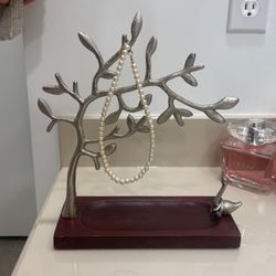 Jewelry Holder