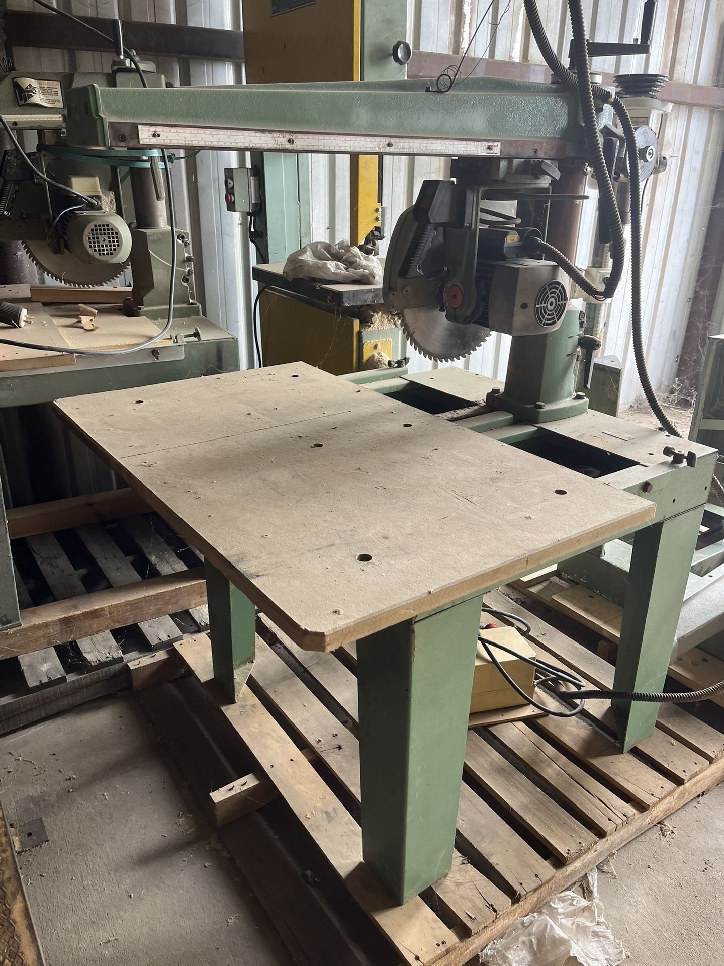 Radial Saw