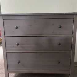 Ikea HEMNES 3-drawer chest, dark gray stained for Sale in Houston, TX
