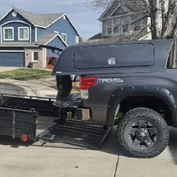 Toyota Tundra Hard Shell Bed Cover