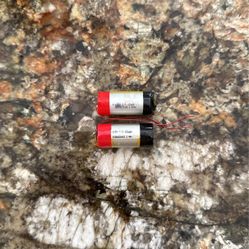 + 16350 3.7V 650MAh- Batteries 
