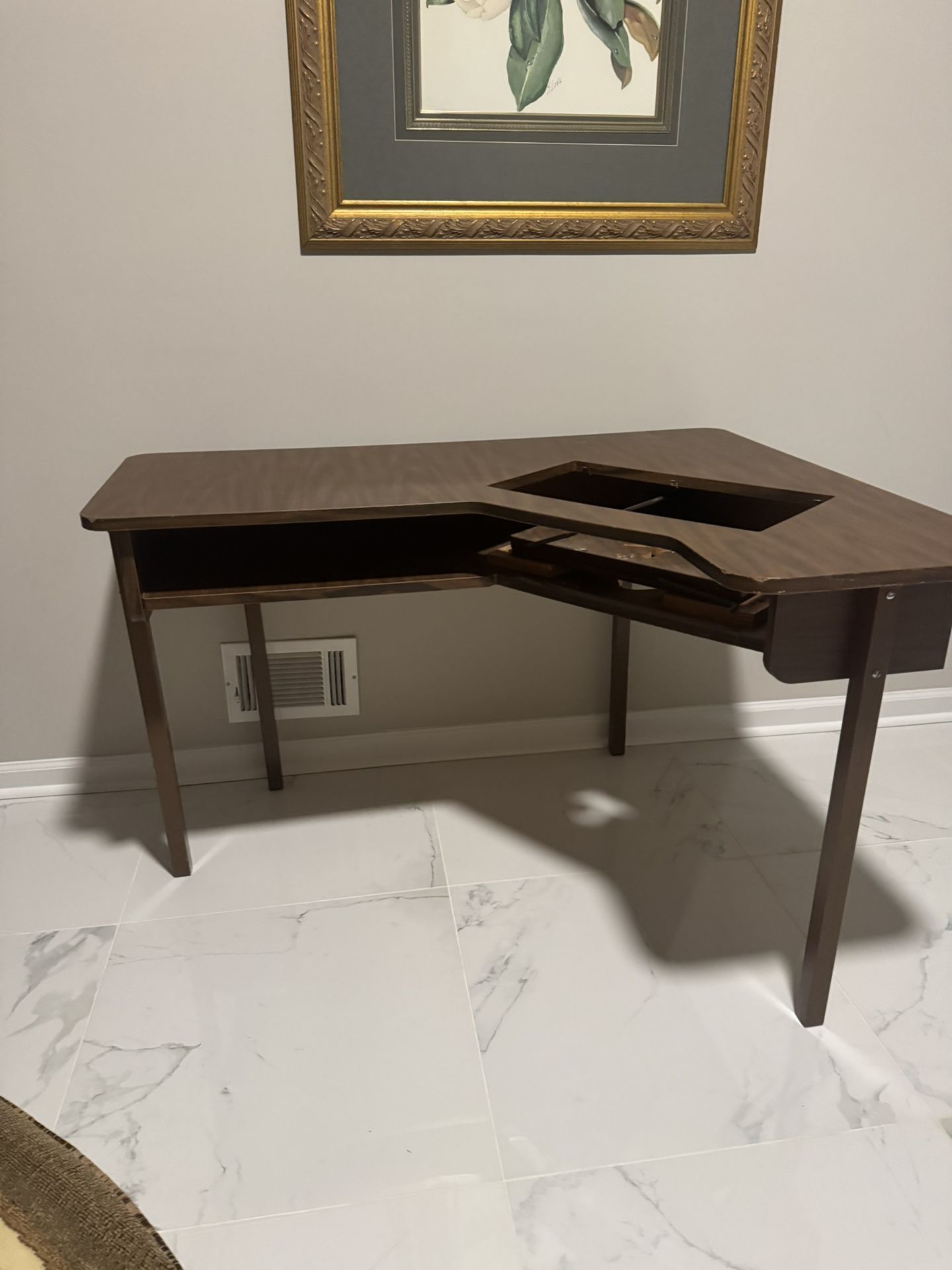 Sewing Machine Table 