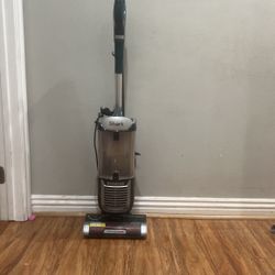 Shark Vacuum 