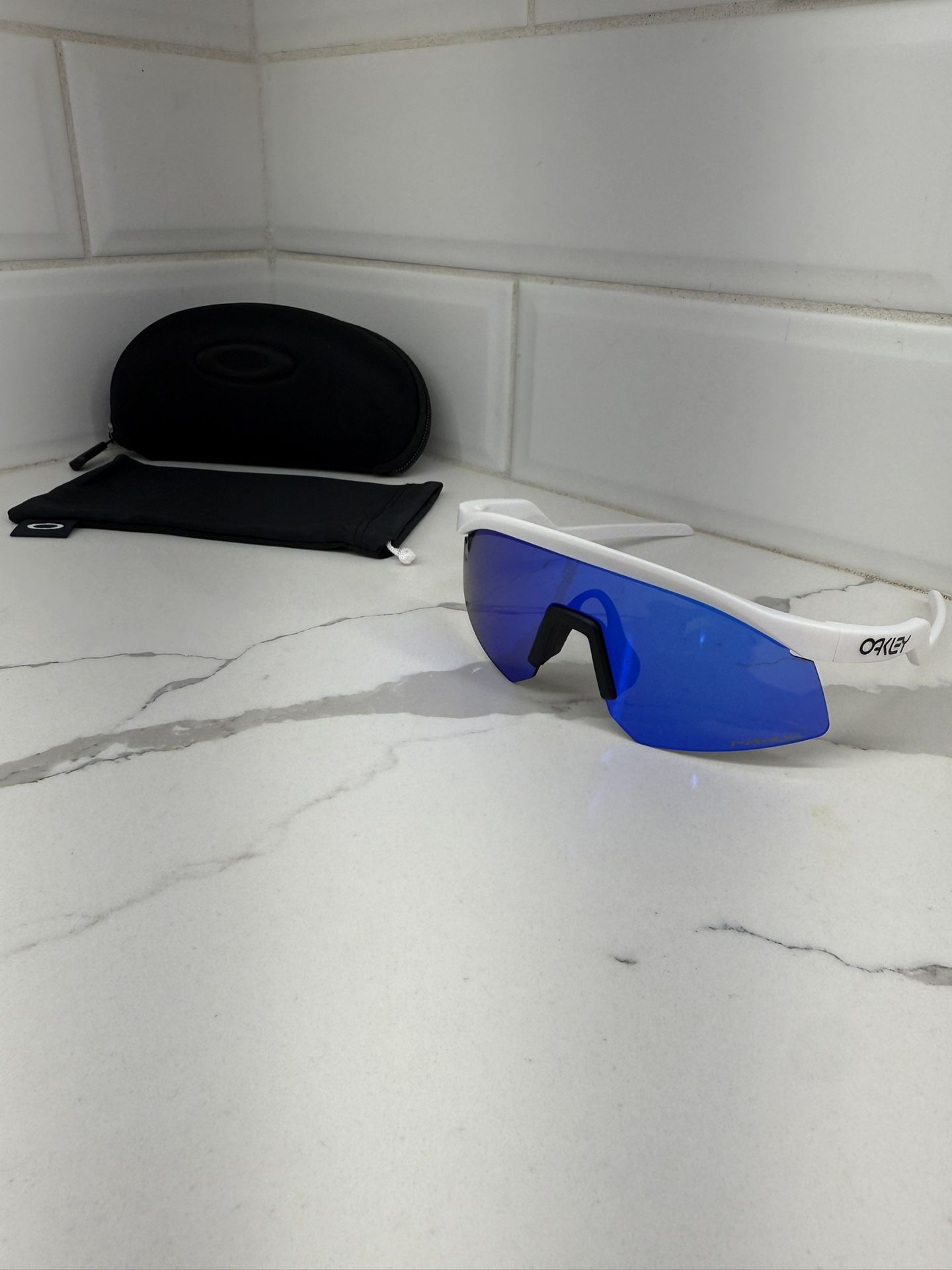 Oakley Hydra Sunglasses