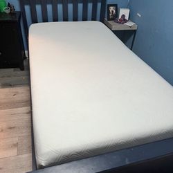 Twin Trundle With Mattress