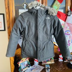 North face Girls Parka Size 7/8 - Grey