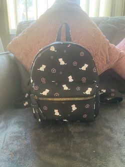 Backpack with cat prints