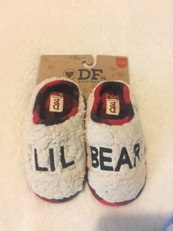 Kids’ slippers, size 9/10, brand new