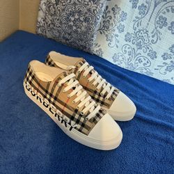 スニーカー Burberry Printed Canvas Sneakers Burberry Check Sneakers: Shop at ICETIME LUXE