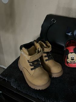Baby boots