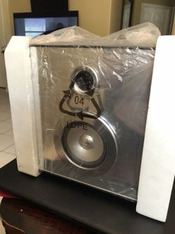 Sharper image sales infinity speaker
