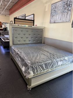 King bed frame on Clearance