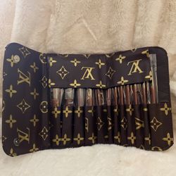 LV Makeup Brush Set 