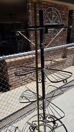 GAS GRILL.. ELECTIC DRYER..REVOLVING PLANT STAND..