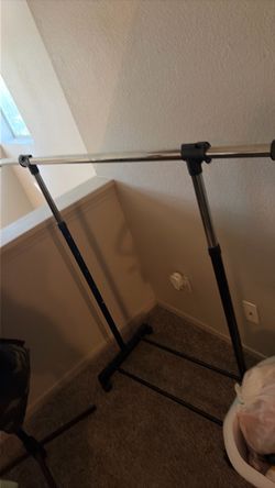 Clothes rack