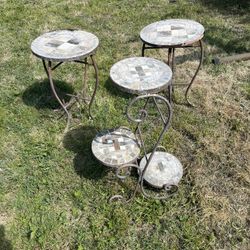 Set Of 3 Plant Stands 