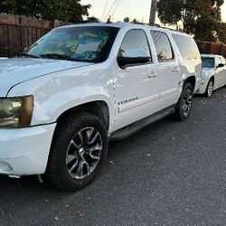 Chevy Suburban 