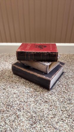 Decor Books