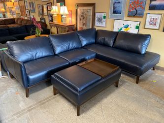 Black Corner Sectional w/ Storage Ottoman