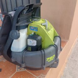 Leaf Blower 