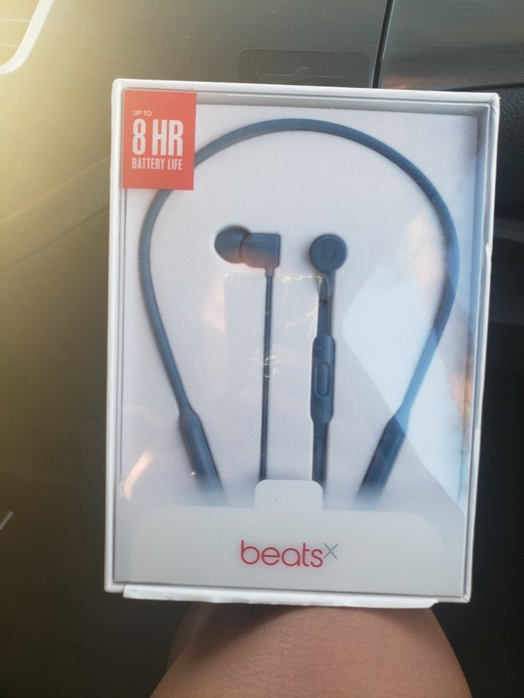 Beats X