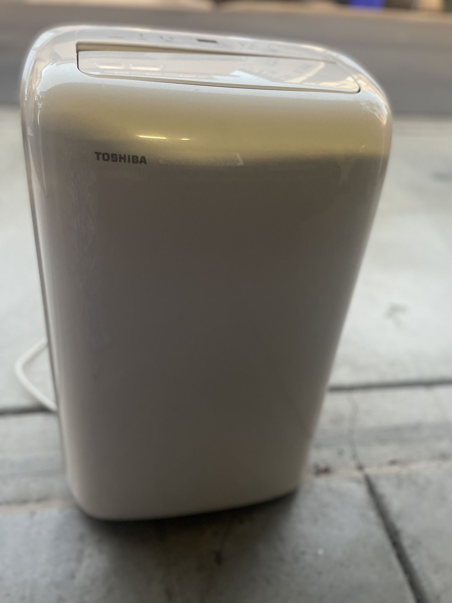 Air conditioner - Toshiba 