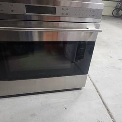 Wolf Oven SO30-2U/S-TH And Microwave  MDD30TE/S/TH