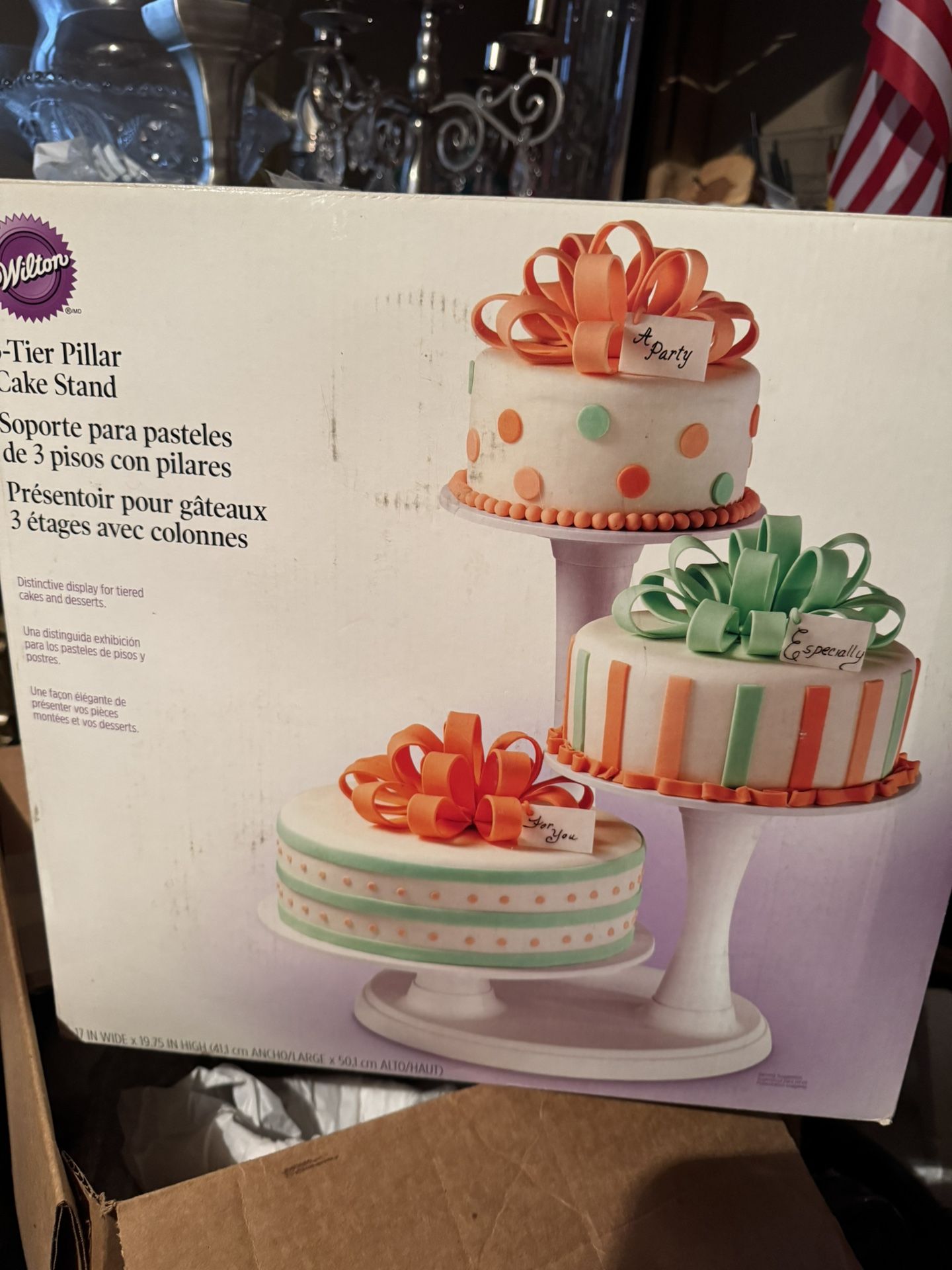 Wilton Three Tier Pillar Cake Stand