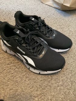 Reebok Zig Dynamica Sneakers Black White Sz 12 like new