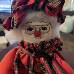Vintage-Style Mrs. Claus Christmas Shelf-Sitter Doll
